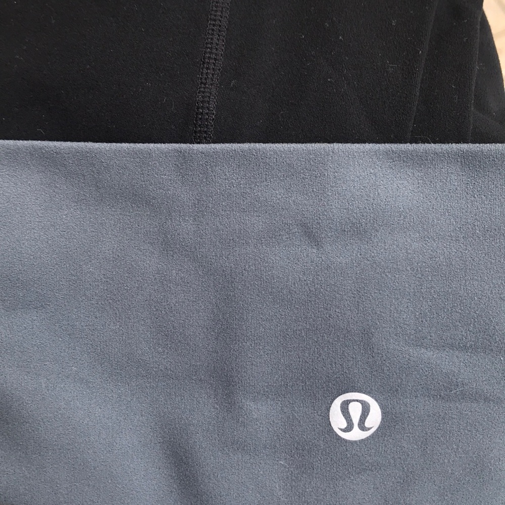 Lululemon 21" align crops